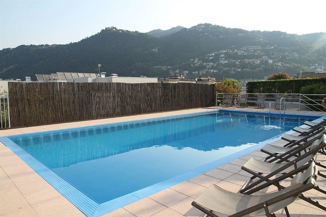 Hotel Como 4*,