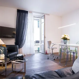Design - Bymyhomeincomo Apartment
