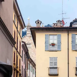 In-town Apartamento