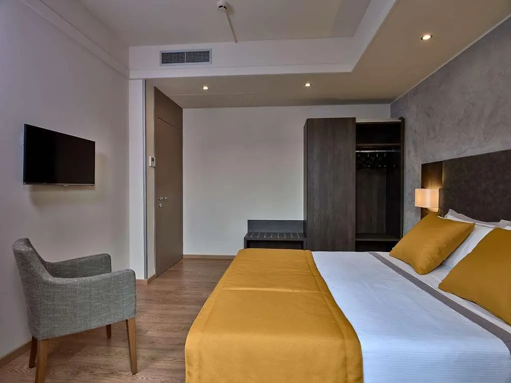 ****  Hotel Como Italy