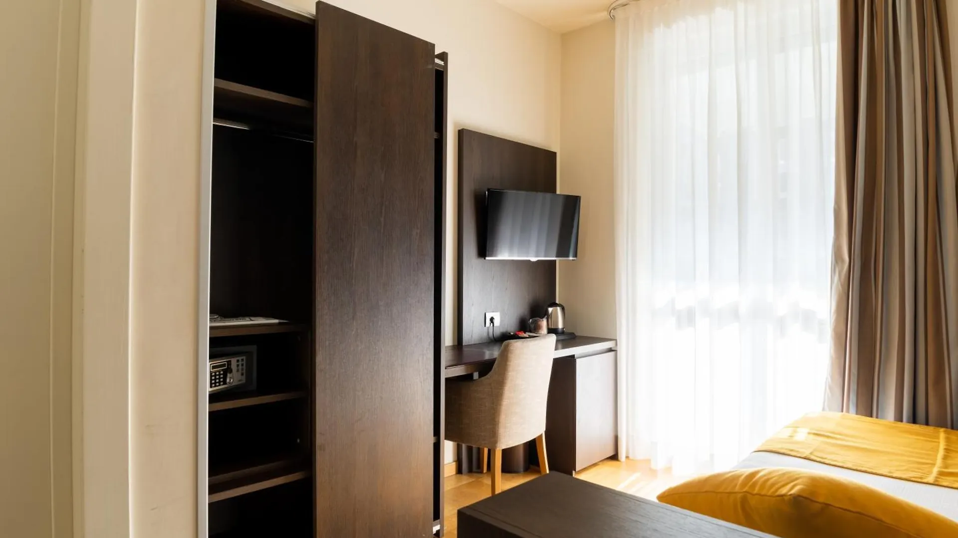 Hotel Комо
