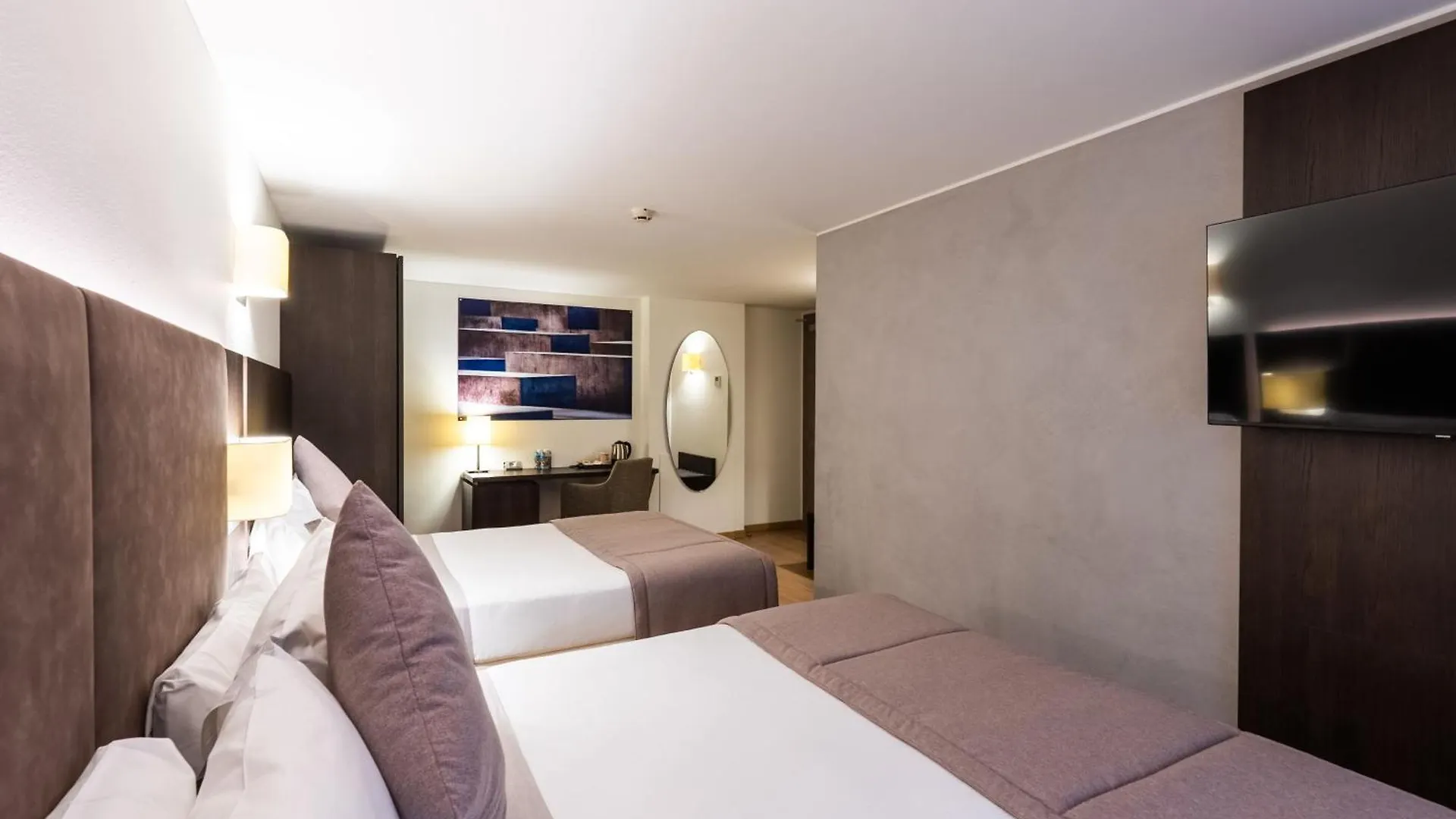 Hotel Como 4*,  Italia
