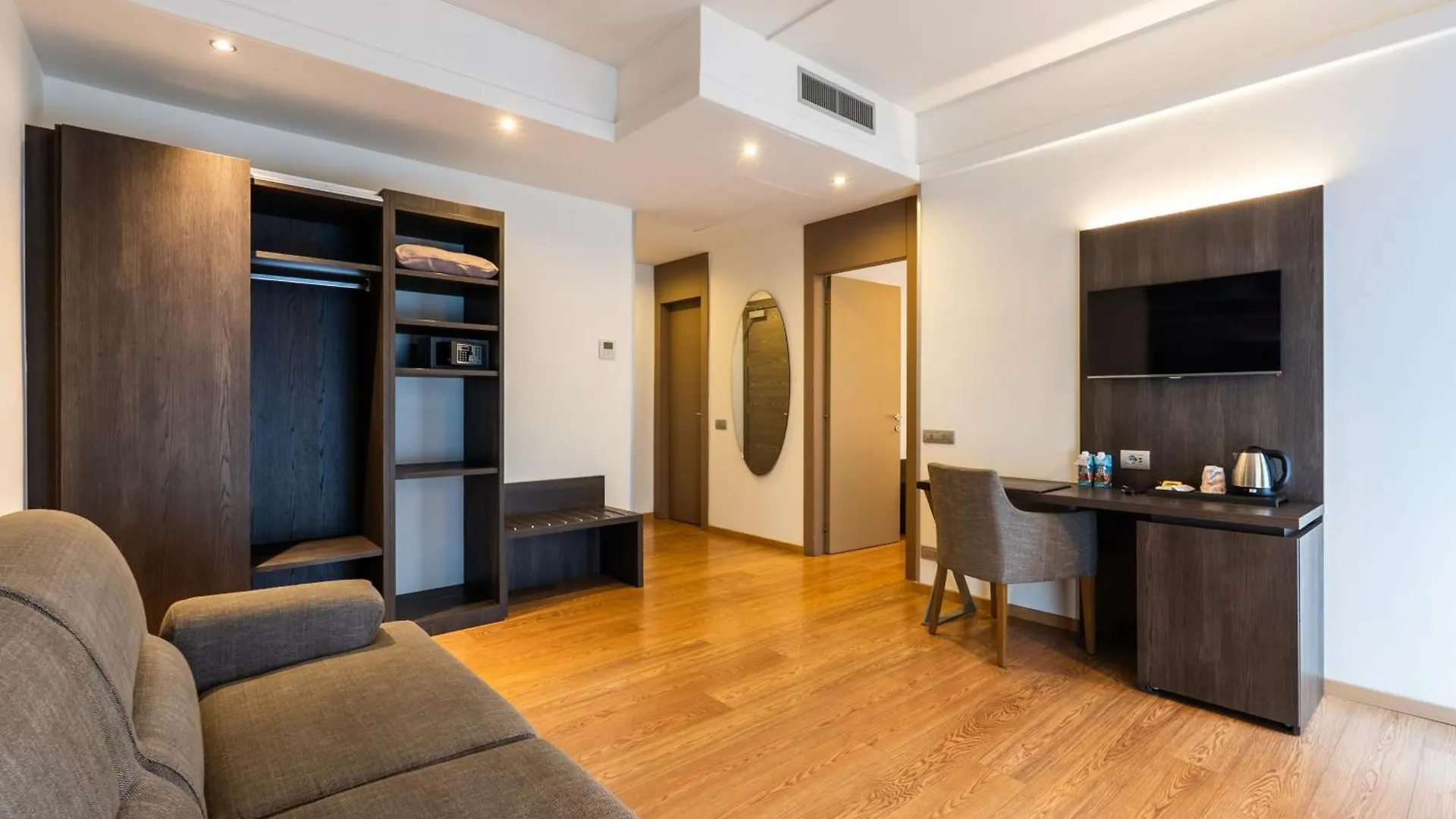 ****  Hotel Como Italia